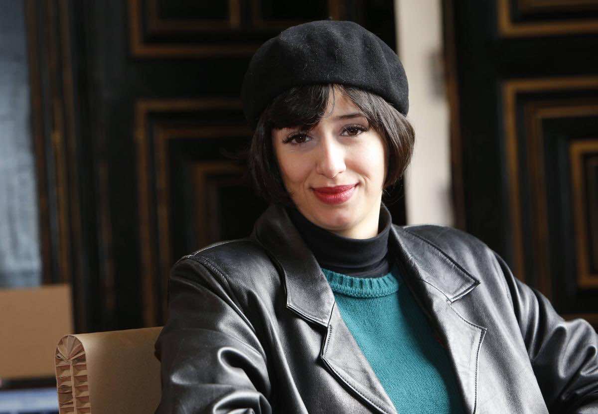 رسامة مغربية تنال جائزة الشجاعة في مهرجان أنغوليم الفرنسي