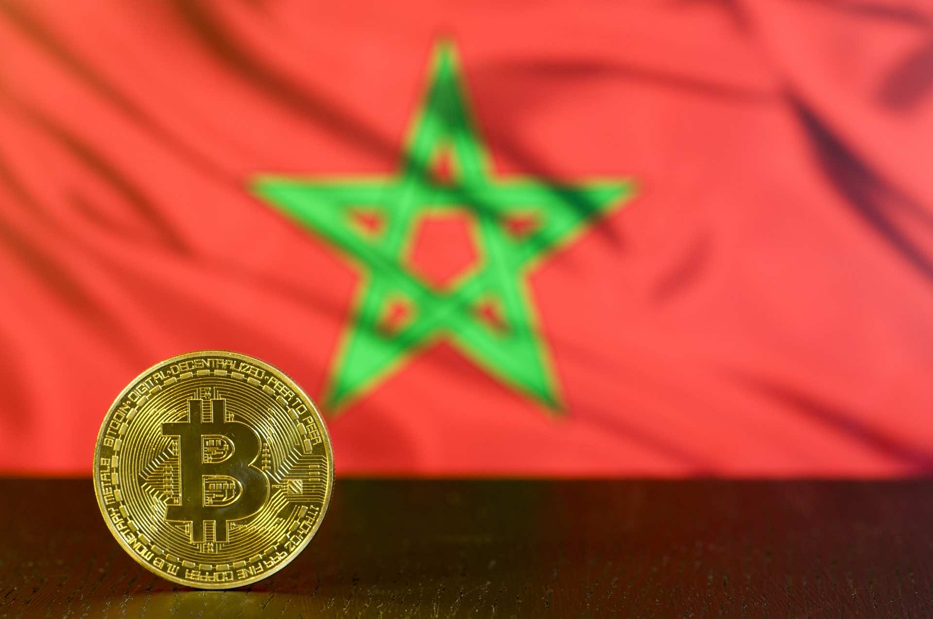 شاب يسطو على 860 مليونا بعد الاحتيال على زملائه الأغنياء بواسطة العملات الرقمية