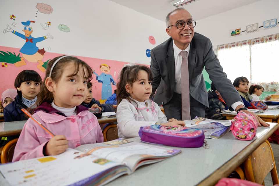 بنموسى يزور مؤسسات تعليمية ورياضية في مدن الشمال ويقف عند تحديات التعليم في البوادي