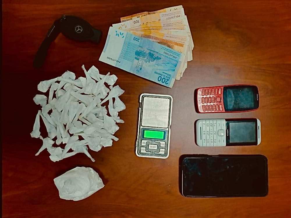 توقيف شخص في طنجة بحوزته 124 غراما من الكوكايين
