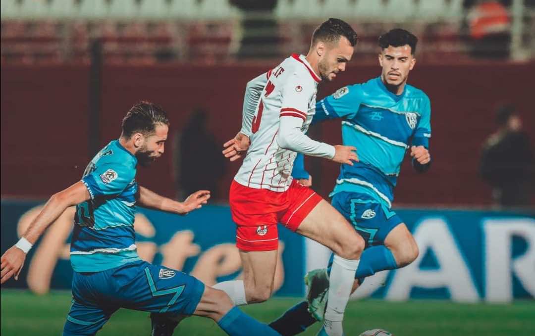 كأس العرش: الفتح الرياضي أول المتأهلين لثمن النهائي بعد انتصاره على وداد فاس بالضربات الترجيحية