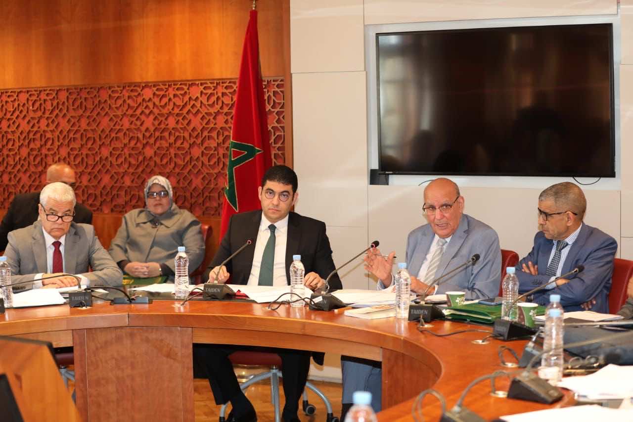 الإعلان عن رفع الدعم العمومي للصحافة من 65 إلى 200 مليون درهم سنويا