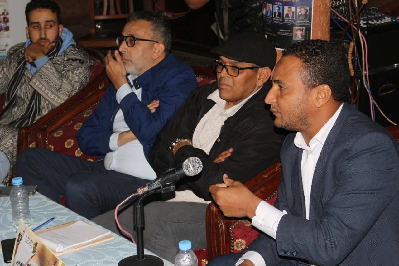 باحث : الإعلام يلعب دور الوساطة بين المؤسسات والمواطنين