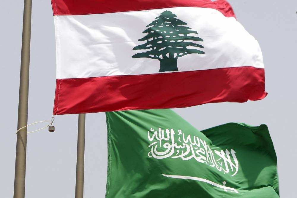 السعودية تعلن عودة سفيرها إلى لبنان