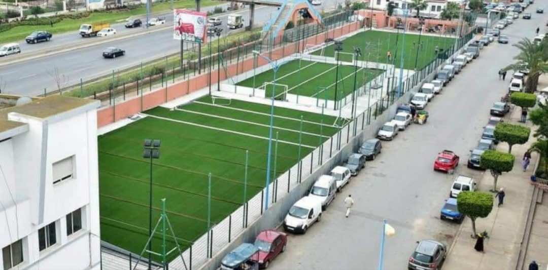 المغاربة ممنوعون من الولوج إلى ملاعب القرب (المجلس الاقتصادي والاجتماعي)