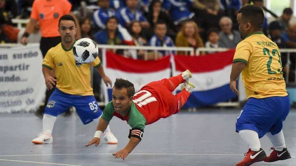 المنتخب المغربي لقصار القامة ينهزم في أولى مبارياته بكوبا أمريكا أمام البرازيل