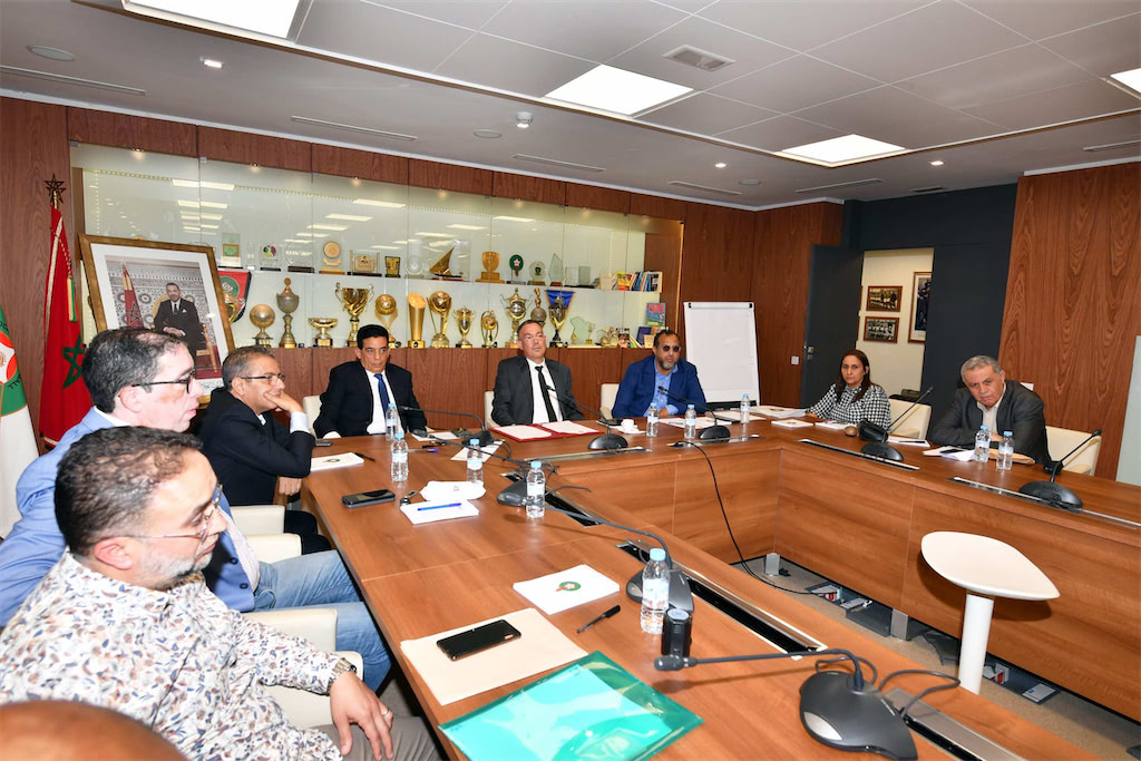اتفاقية عقد أهداف بين الجامعة الملكية المغربية لكرة القدم والعصب الجهوية