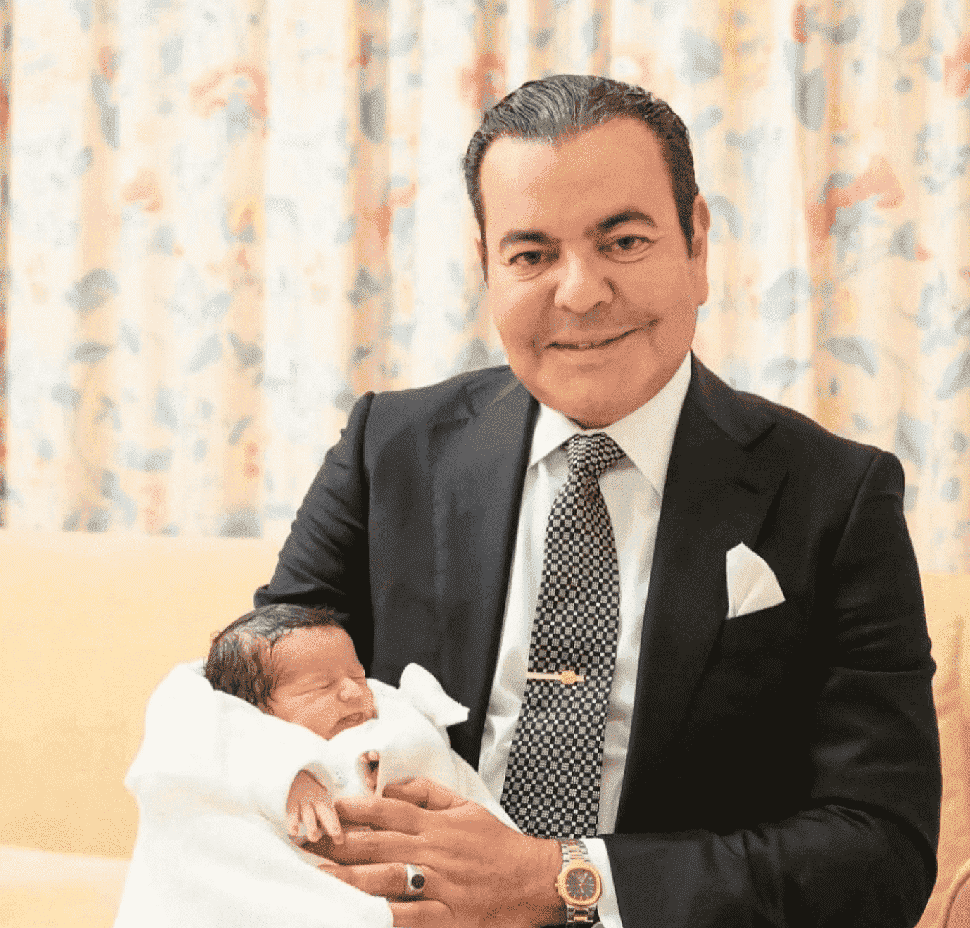 مشاهير مغاربة يهنئون الأمير مولاي رشيد بمناسبة مولوده