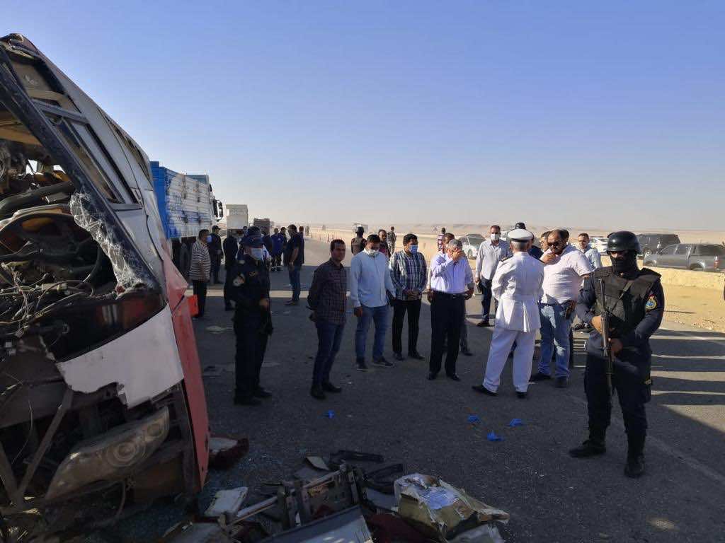 22 قتيلا و33 جريحا إثر اصطدام حافلة ركاب بشاحنة في جنوب مصر