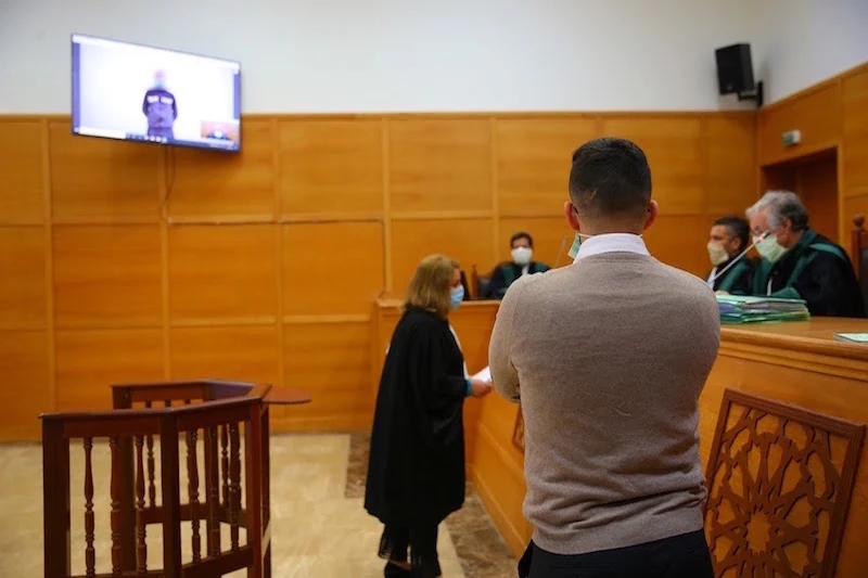 300 عون سلطة يتقنون الأمازيغية في الإدارات العمومية لإرشاد المواطنين المتكلمين بها