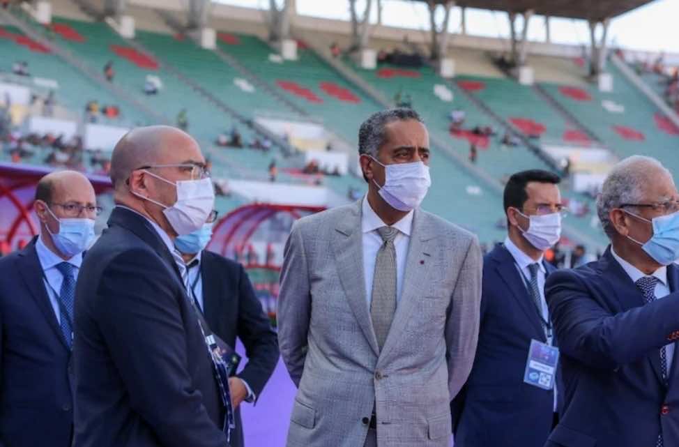 حموشي يتفقد الإجراءات الأمنية بمركب مولاي عبد الله قبل انطلاق المباراة النهائية لكأس العرش