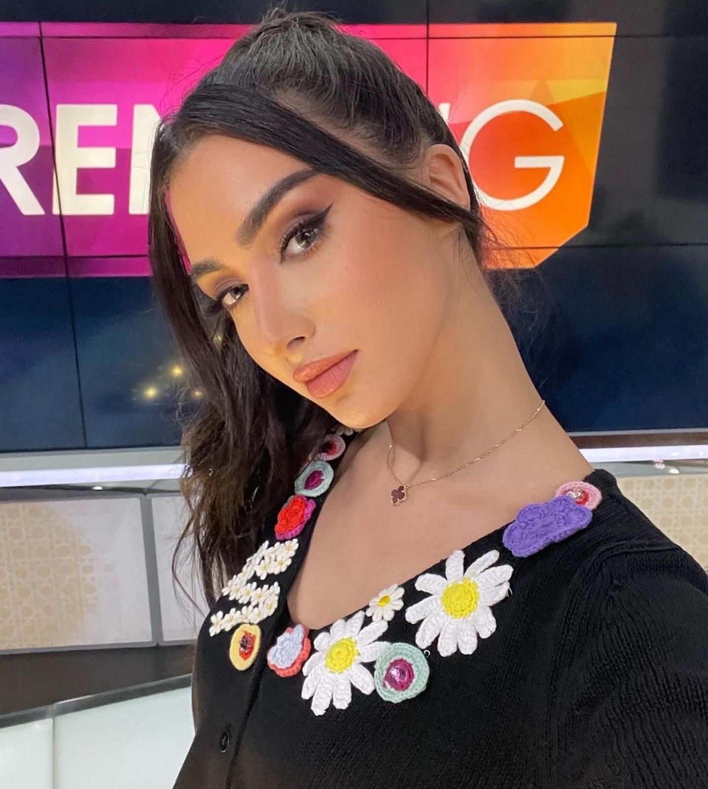 صوفيا سعيدي تستعد لاستضافة أهم النجوم المغاربة في برنامج "إم بي سي تراندينغ"... صور