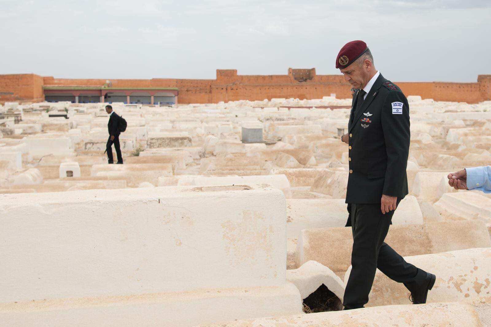 قائد الجيش الإسرائيلي يبحث سبل التعاون مع سلاح الجو المغربي
