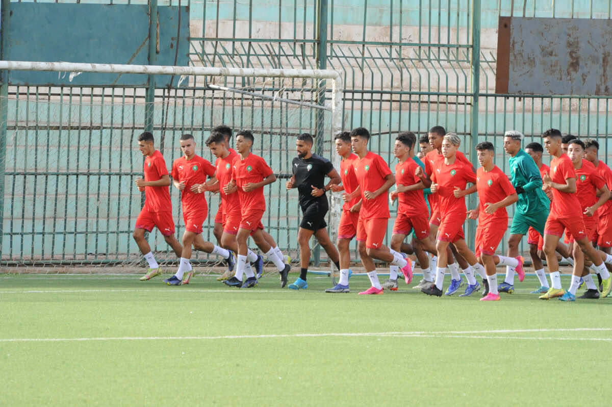 المنتخب المغربي للفتيان يواصل تحضيراته في الجزائر استعدادا للمشاركة في كأس العرب