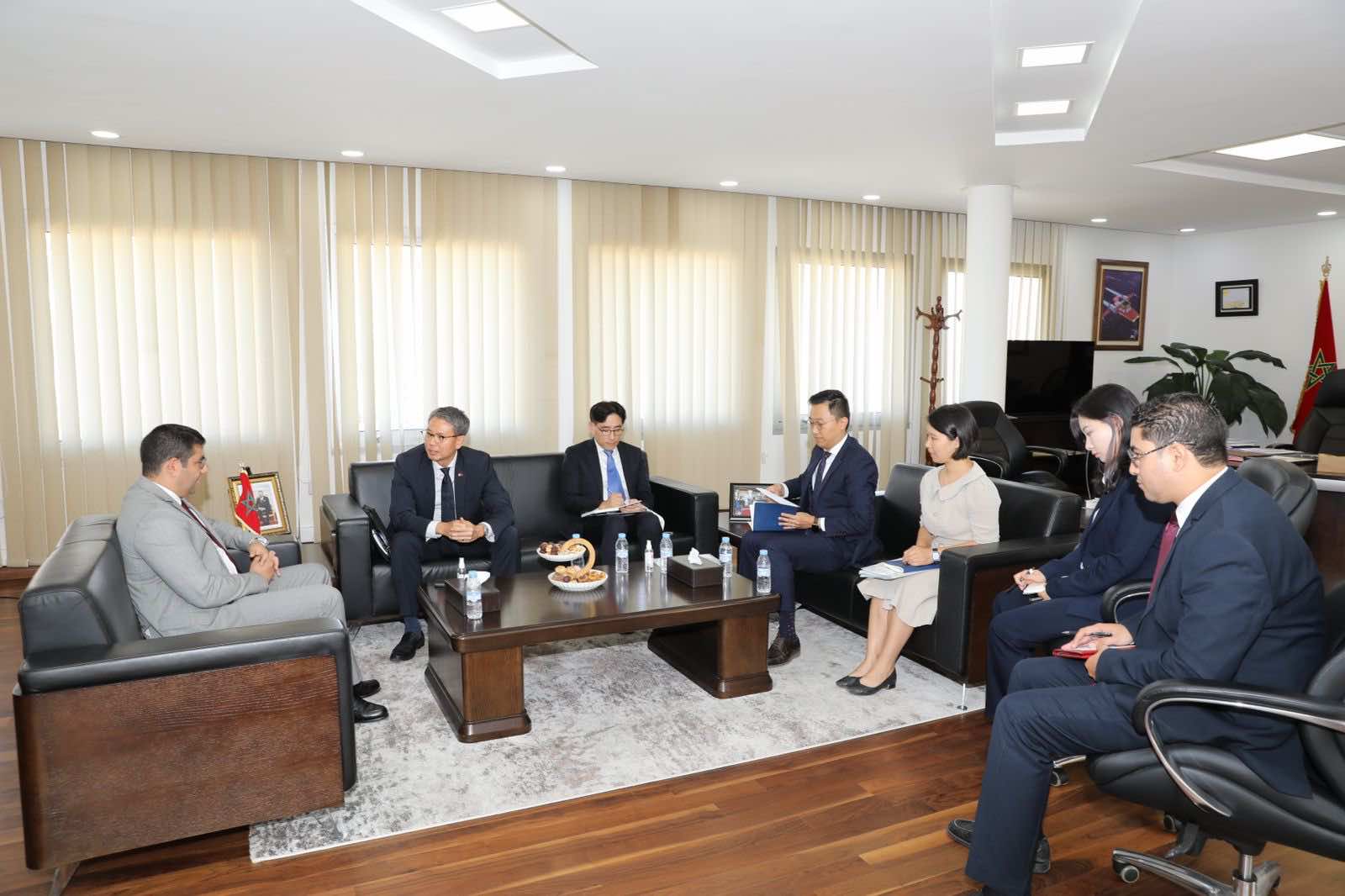 بنسعيد يدعو إلى تحديث اتفاقية التعاون التي تجمع المغرب وكوريا الجنوبية
