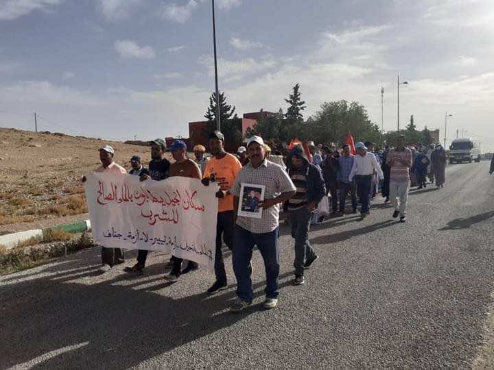 بولمان... مسيرة على الأقدام صوب ميدلت للمطالبة بالماء