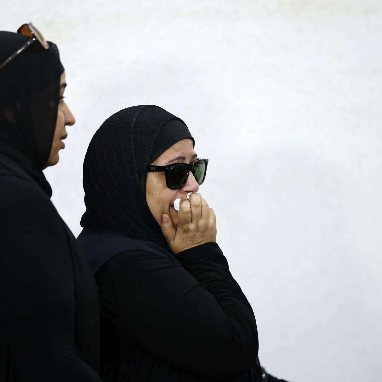 الإعدام شنقا لقاض مصري أدين بقتل زوجته الإعلامية