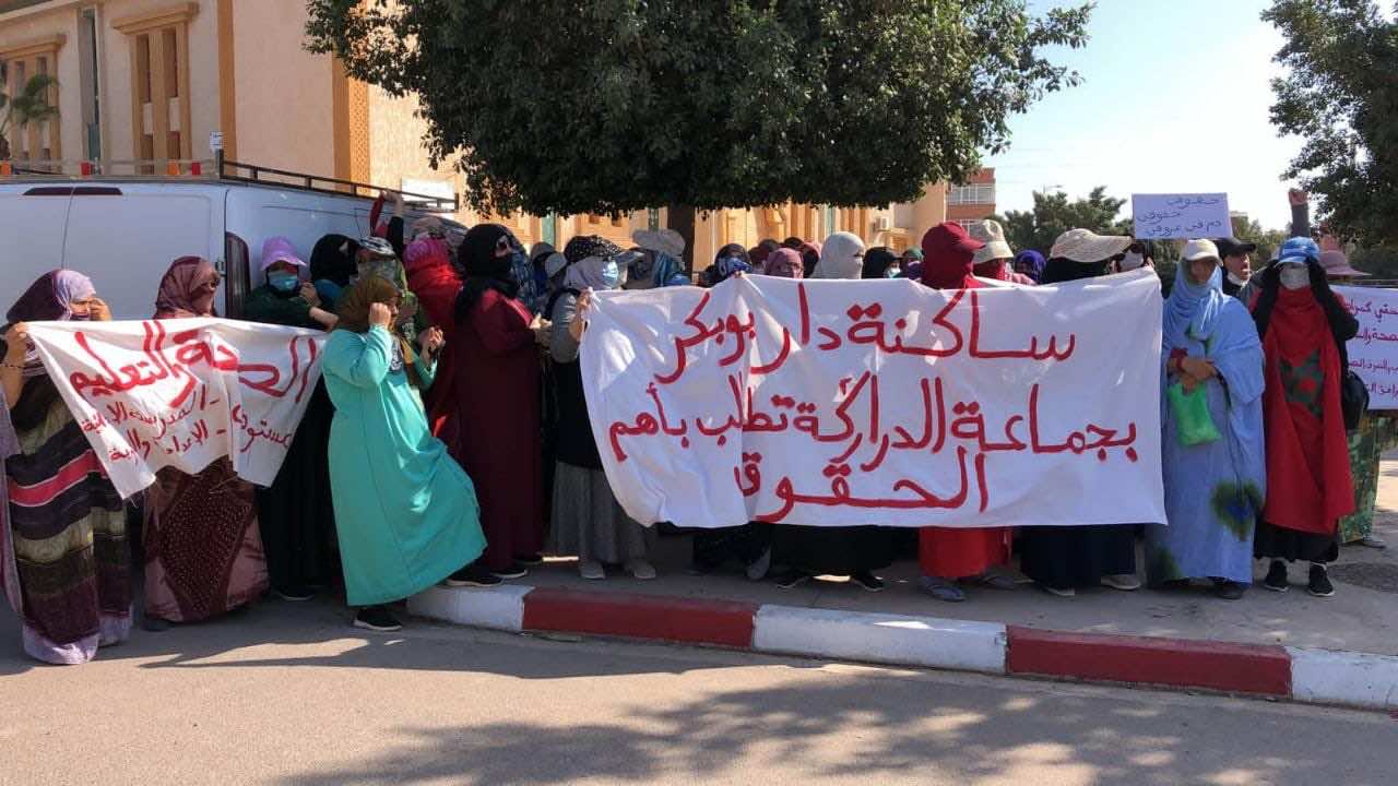 ضعف البنيات التعليمية يخرج النساء في مسيرة احتجاجية نواحي أكادير  (صور + فيديو)