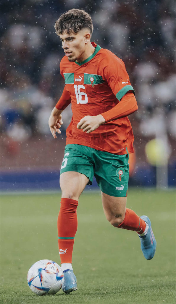 مدرب أوساسونا: الزلزولي لديه إصابة عضلية ونتمنى مشاركته مع المنتخب المغربي في كأس العالم
