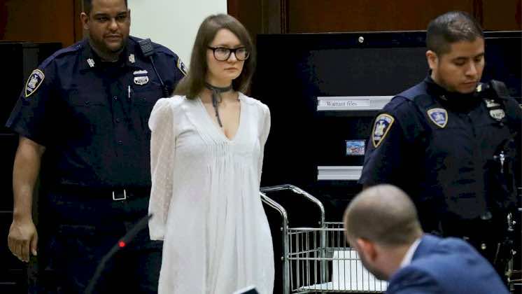 المليونيرة المزيفة أنا سوروكين ترفض ترحيلها إلى ألمانيا غداة إطلاق سراحها في نيويورك