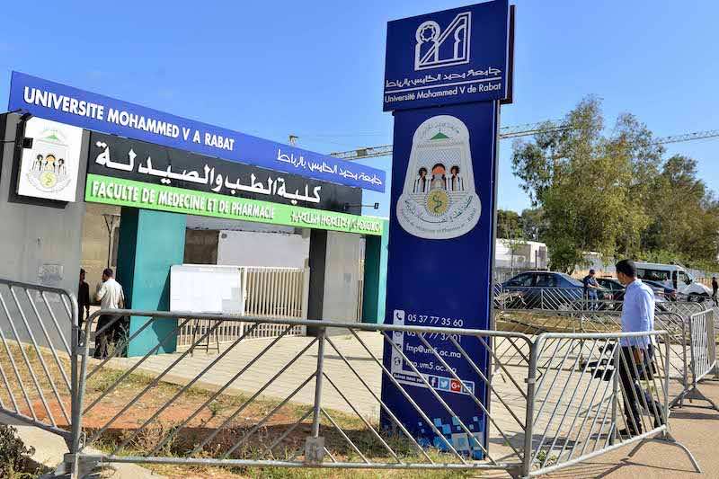 مطالب برلمانية بإنقاذ طلبة أوكرانيا بعدما تمكن قلة منهم من متابعة دراستهم في المغرب