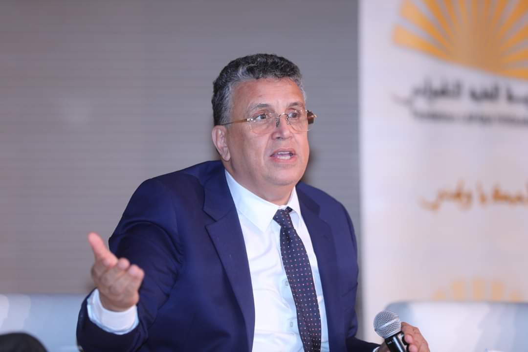 وزير العدل يريد تجريم زواج القاصرات