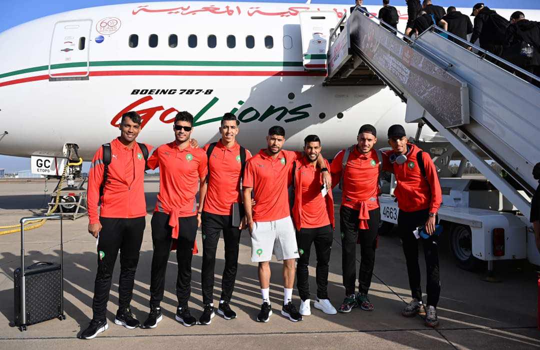 المنتخب المغربي يشد الرحال إلى قطر استعدادا للمشاركة في كأس العالم