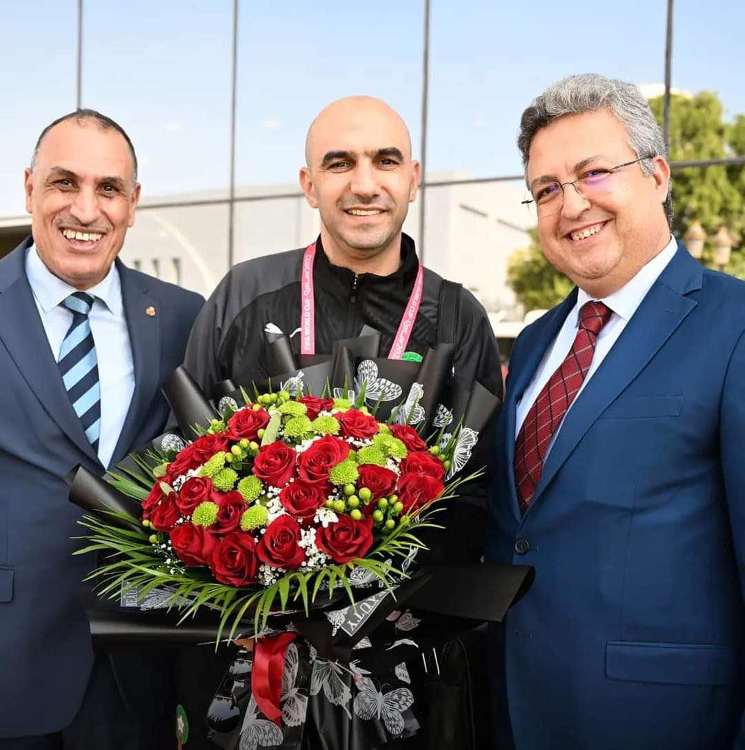 بعثة المنتخب الوطني المغربي تحط الرحال بالإمارات استعدادا لخوض ودية جورجيا (+صور)