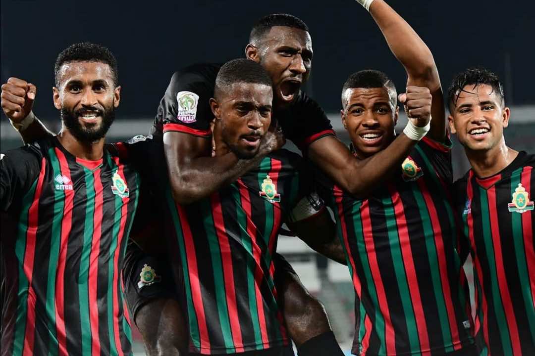 البطولة الاحترافية: الجيش الملكي يشارك الوداد في الصدارة بانتصاره على المغرب التطواني