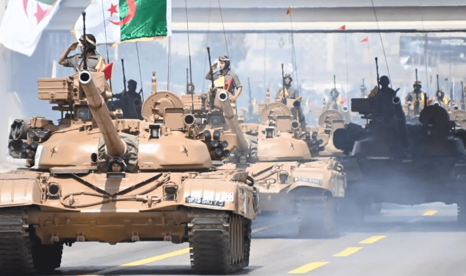 الجزائر تضاعف ميزانيتها الدفاعية للعام 2023 في سياق توترات شديدة مع المغرب