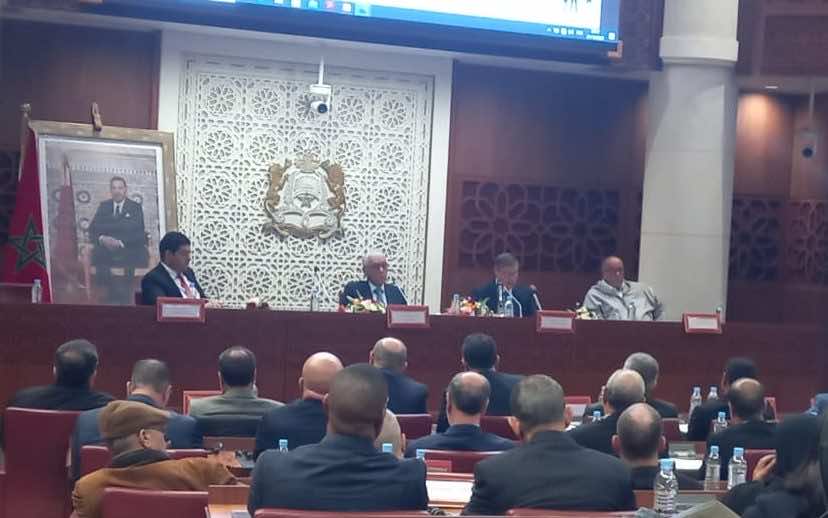 رئيس مجلس النواب يتحدث عن "سوء فهم" بين السياسيين والإعلاميين