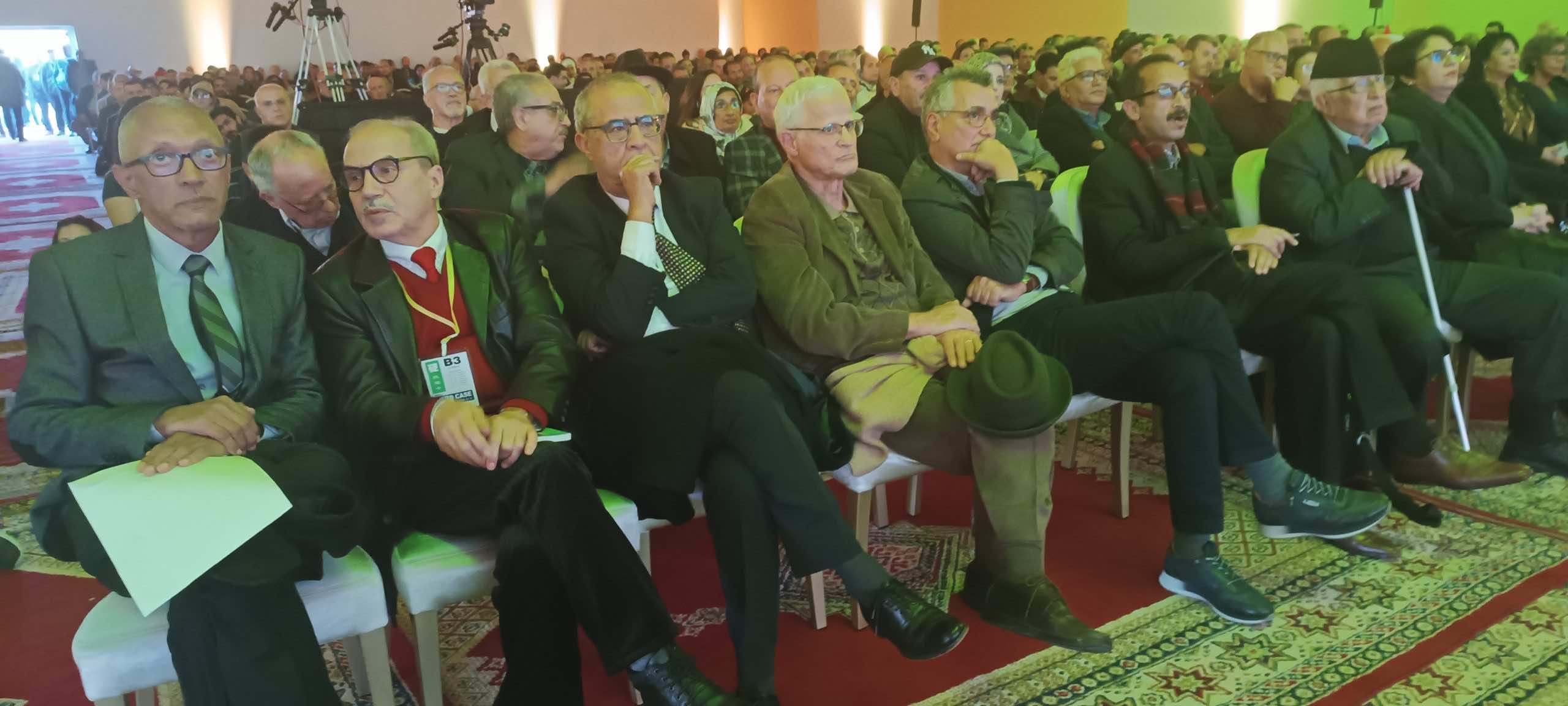رفاق "الطليعة" بفاس يهاجمون المؤتمر الاندماجي لفيدرالية اليسار  ويعتبرونه "مغامرة مآلها مزيد من التشتيت"