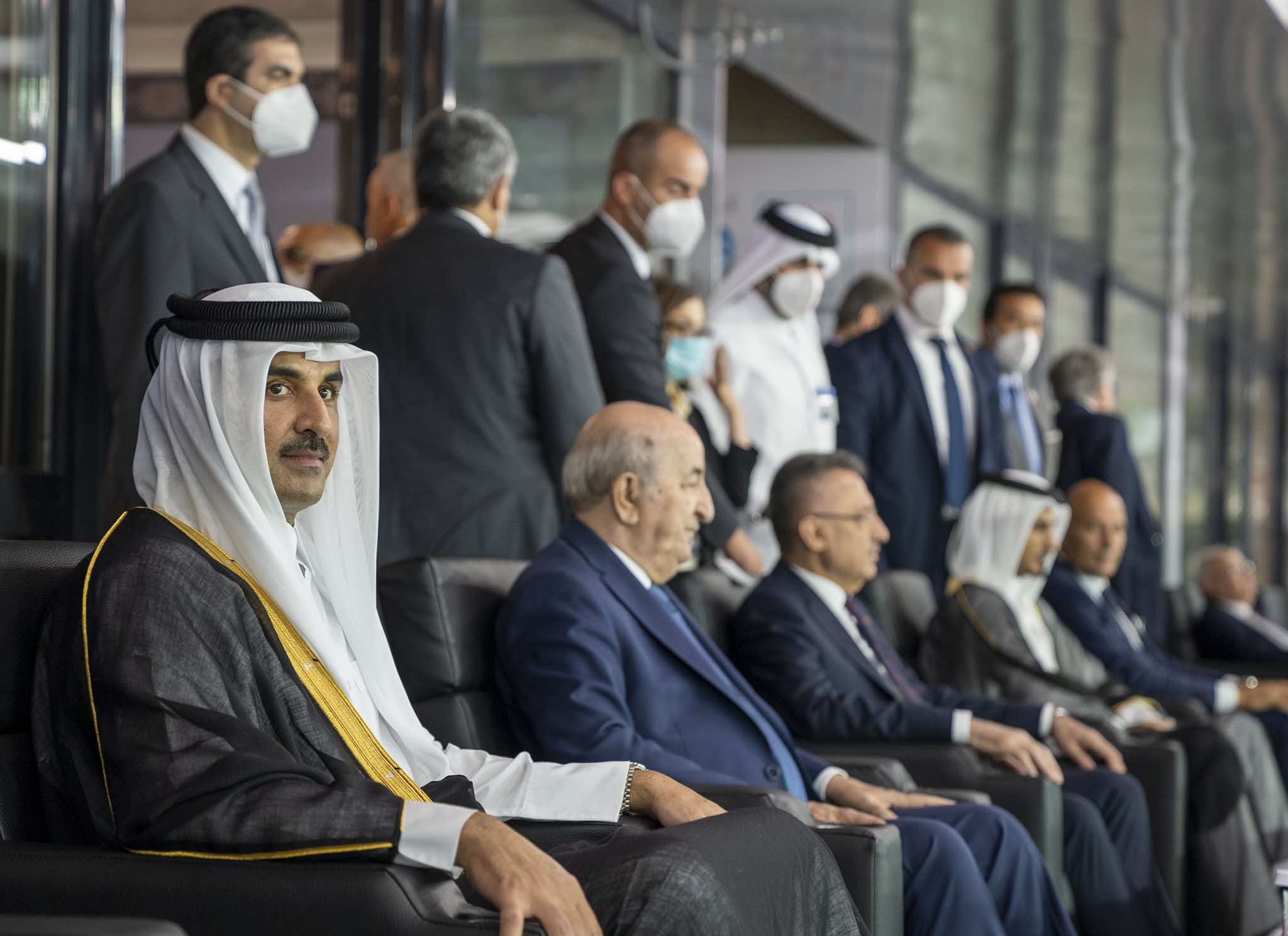 الرئيس الجزائري يقول إنه "صفق" على منتخب المغرب بعد وصوله نصف نهائي المونديال