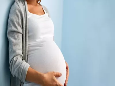 سيدة حامل تبحث عن سعودي تزوجها بالفاتحة ثم اختفى بعد اكتشاف حملها منه