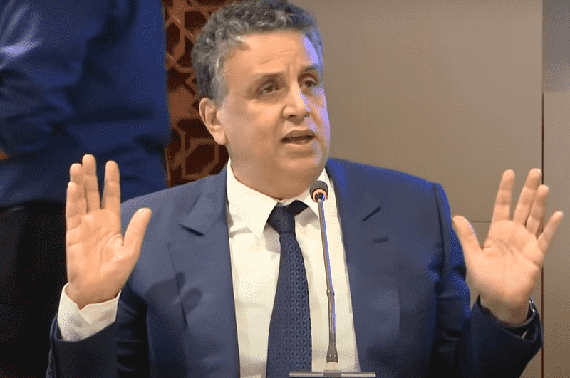 وزير العدل يشدد على "التعاون الدولي" في مكافحة الفساد مقللا من تأثير القوانين المحلية
