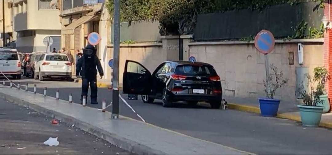 شخص يعاني من اضطراب نفسي ترك سيارته قرب معهد يهودي وسط البيضاء تسبب في استنفار أمني