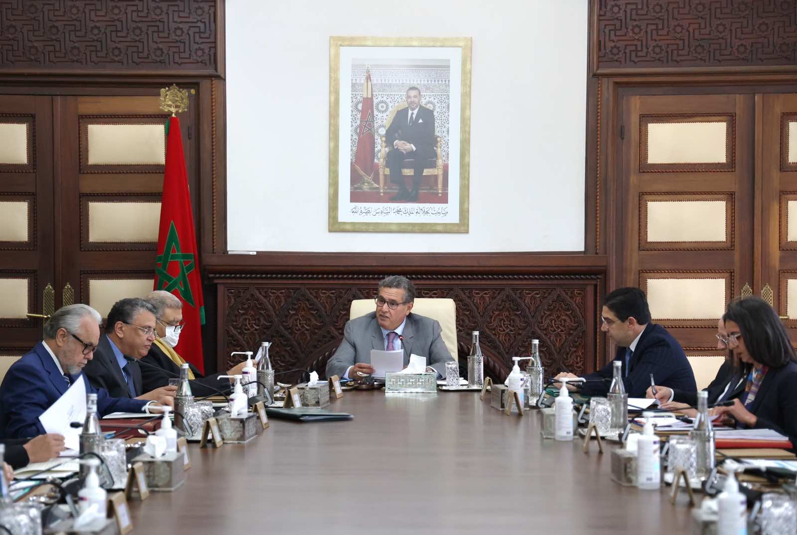 أخنوش يتعهد بالمضي قدما في تفعيل الطابع الرسمي للأمازيغية