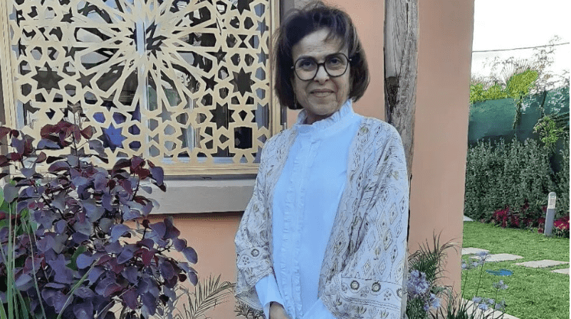 دموع وحسرة في جنازة الفنانة خديجة أسد (+فيديو)
