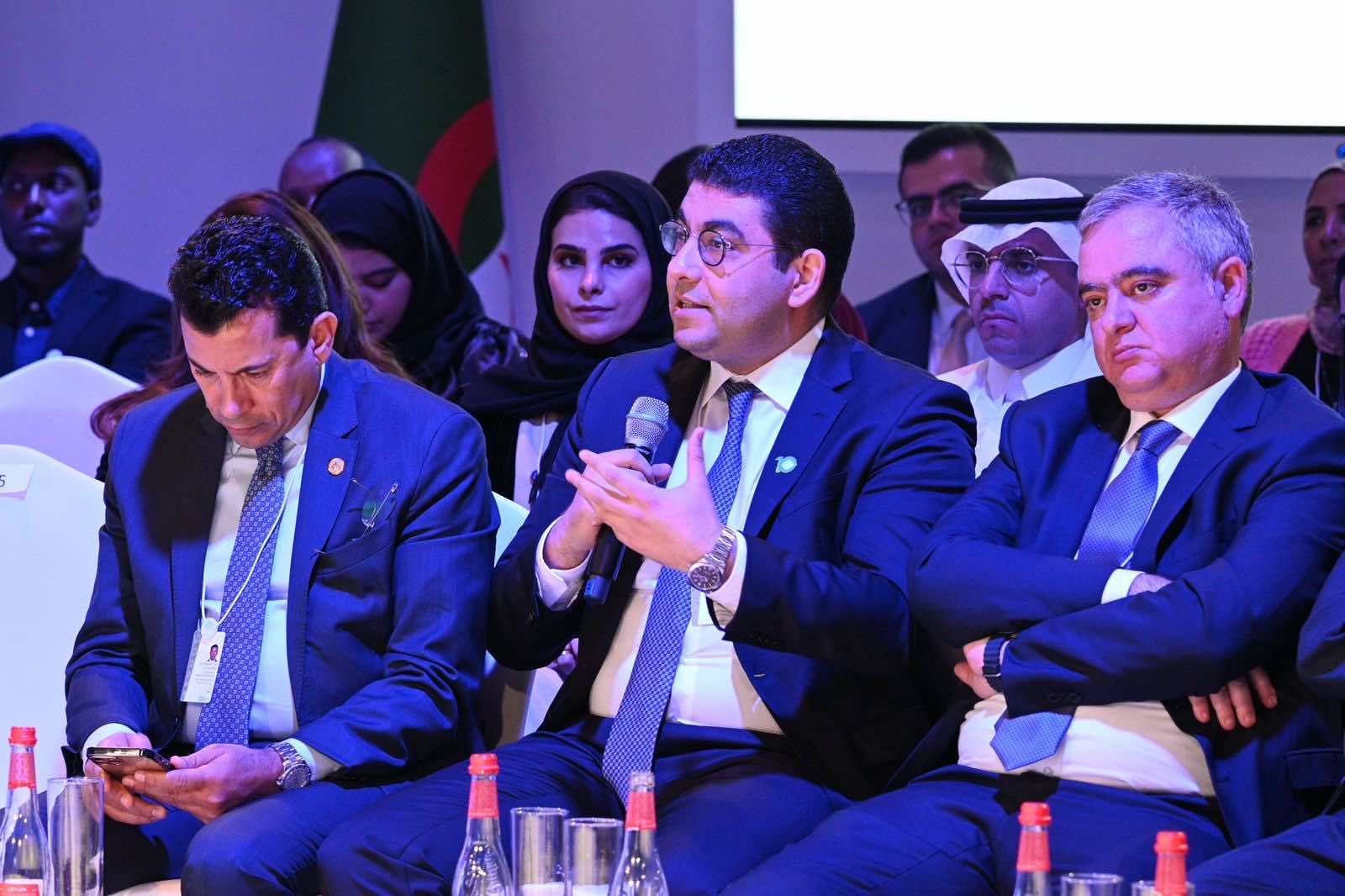 بنسعيد يشيد بتجربة "جواز الشباب"  من دبي ستقدم خدمات لشباب المغرب في الصحة والثقافة والرياضة والنقل