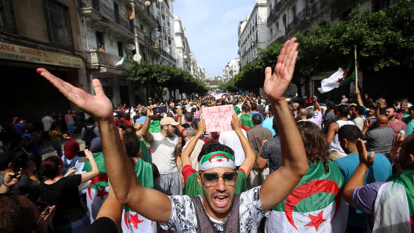 مجلس الدولة بالجزائر يؤيد قرار حل جمعية رائدة في الحراك الشعبي عام 2019
