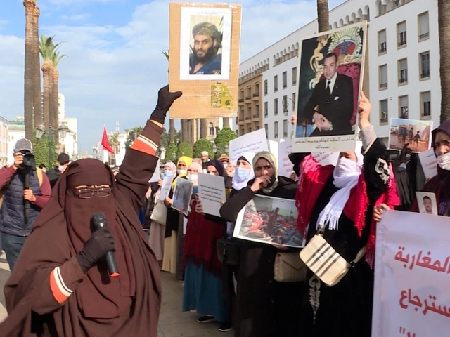 عائلات المغاربة المعتقلين في سوريا والعراق تحتج أمام وزارة الخارجية