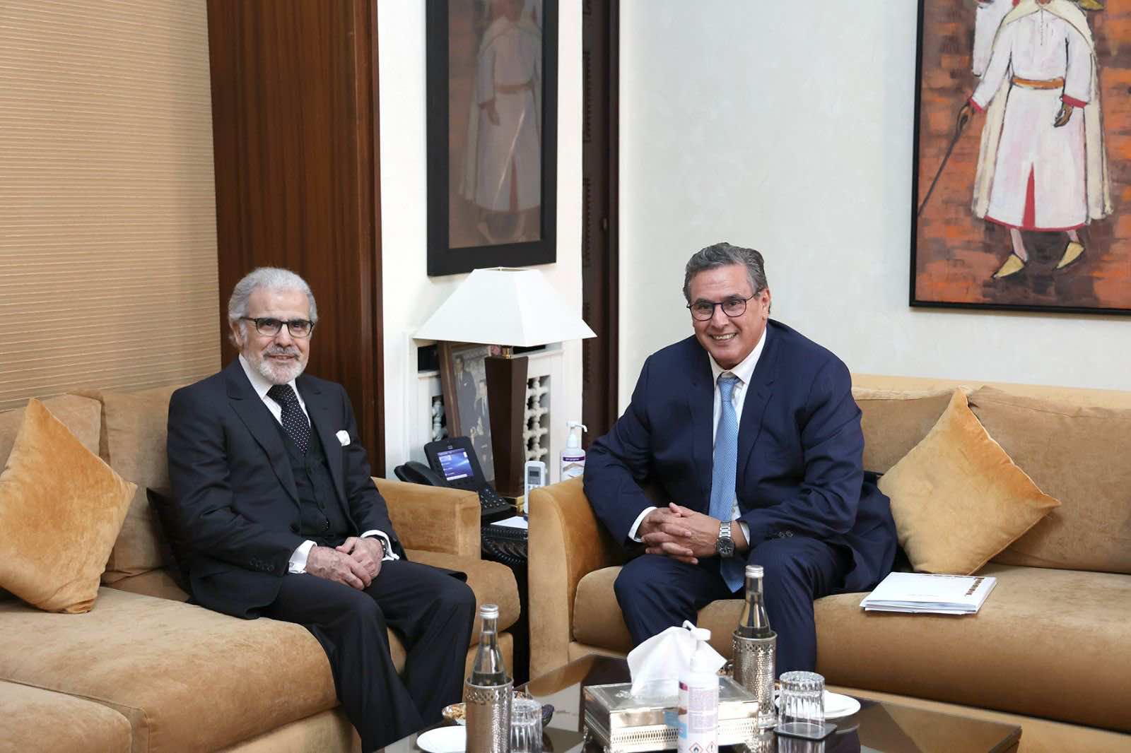 أخنوش يلتقي والي بنك المغرب بحثا عن توازن اقتصادي