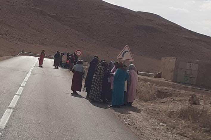 مسيرة نسائية في بولمان للمطالبة بقفة الدعم