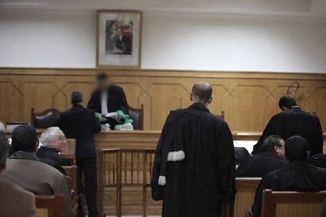 الاستماع إلى المتهمين في قضية "استغلال النفوذ" يتابع ضمنها قضاة وأمنيين