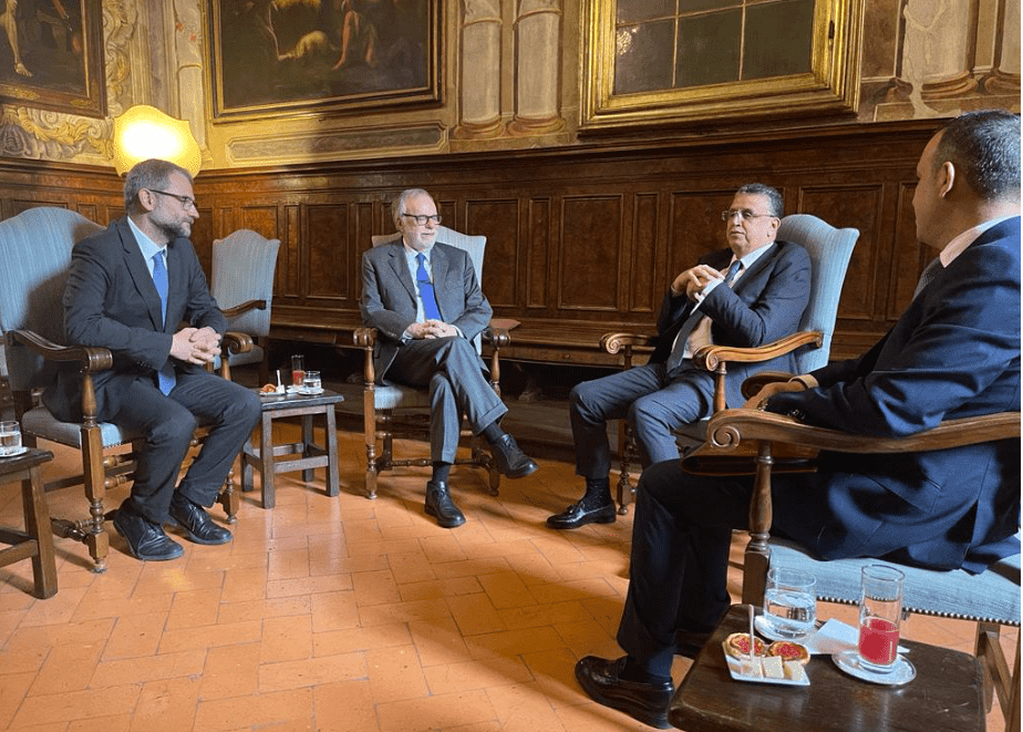 وزير إيطالي سابق يثني على دور المغرب في نشر الإسلام المعتدل عقب محادثات مع وهبي