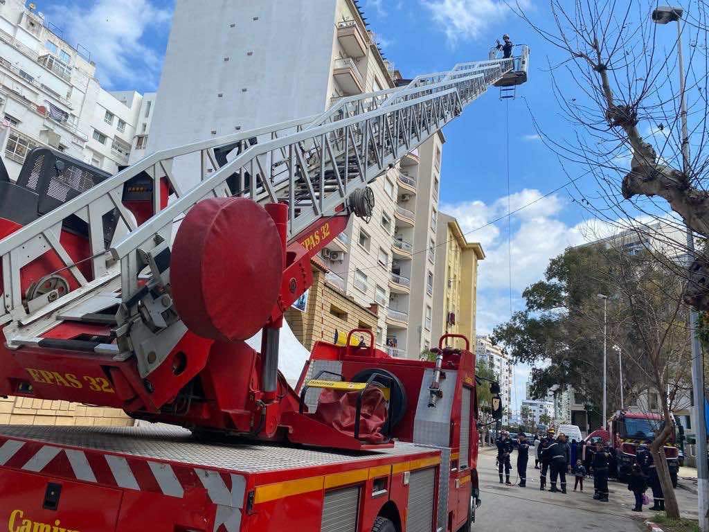 لفتيت يقول إن المغرب يتوفر على فريق للإنقاذ تحت الأنقاض متخصص في عمليات الإغاثة خلال الكوارث
