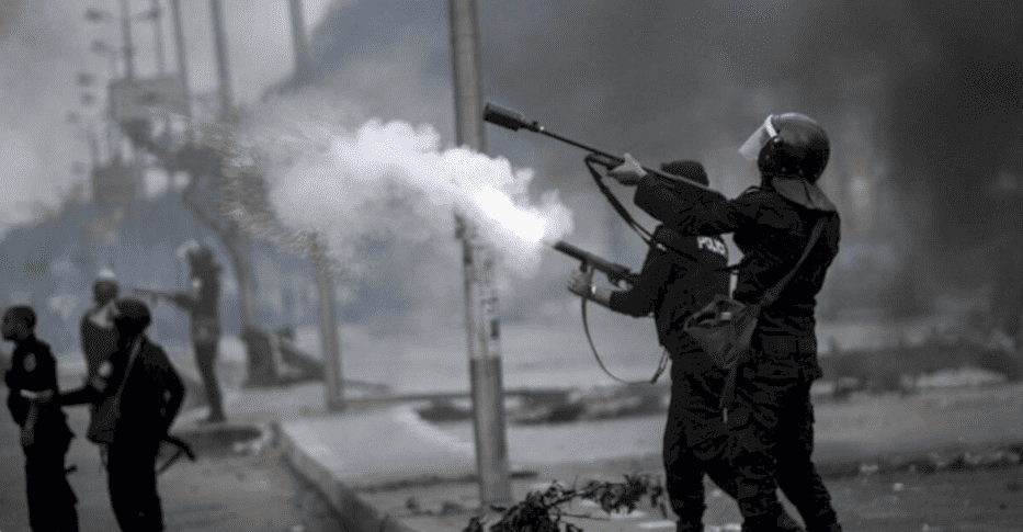 سفارة الرباط في دكار تدعو مواطنيها المقيمين في السنغال إلى "الحذر" جراء احتجاجات عنيفة