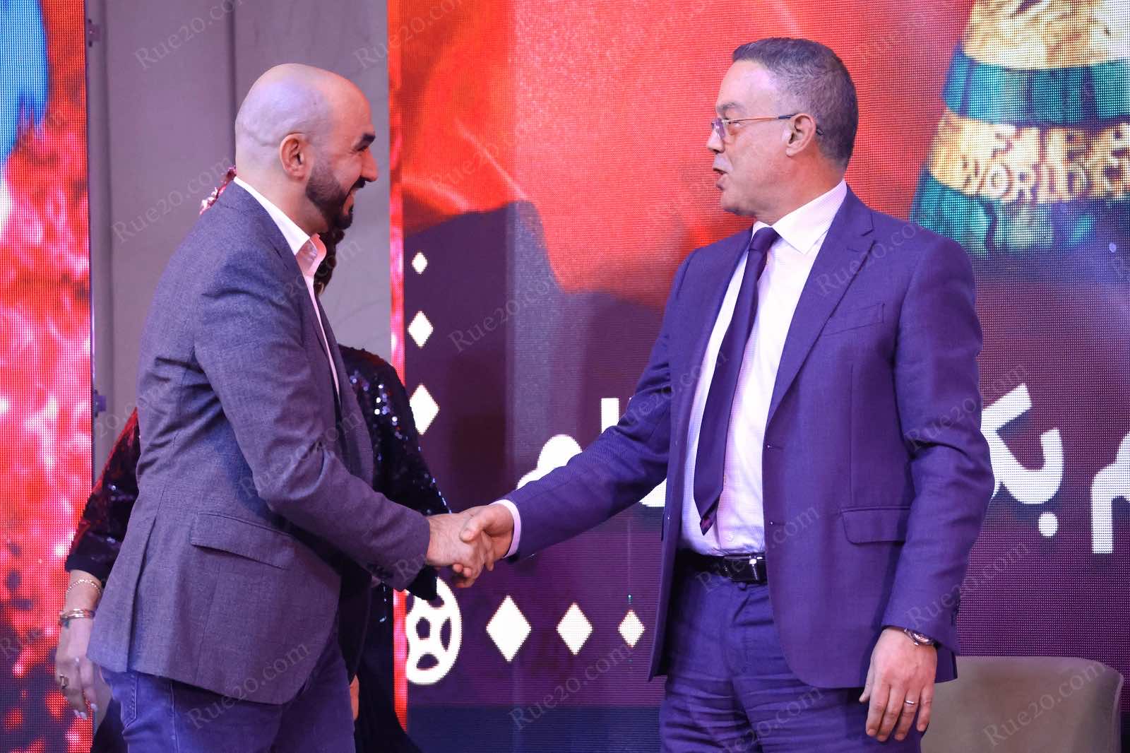 الركراكي معلقا على حملة رقمية ضد رئيس جامعة كرة القدم: المس بفوزي لقجع مس بالمنتخب المغربي