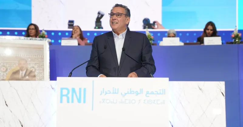 أخنوش: يعلن عن إعداد حزبه مقترحات لتعديل مدونة الأسرة ويؤكد أن الاجتهاد الفقهي المغربي يستوعب التحولات الاجتماعية