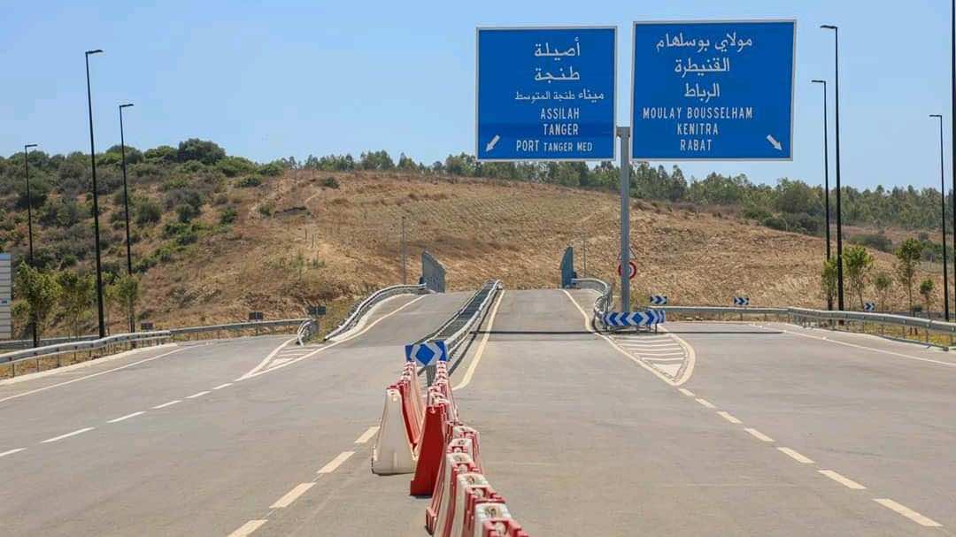 أشغال صيانة توقف حركة السير على مستوى بدال القنيطرة في الطريق السيار بين الرباط وطنجة